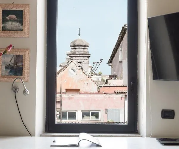 Idyllia - Penthouse In Navona Area Apartamento *